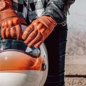 Queen Bee Motorcycle Gloves for Women by Black Arrow Moto